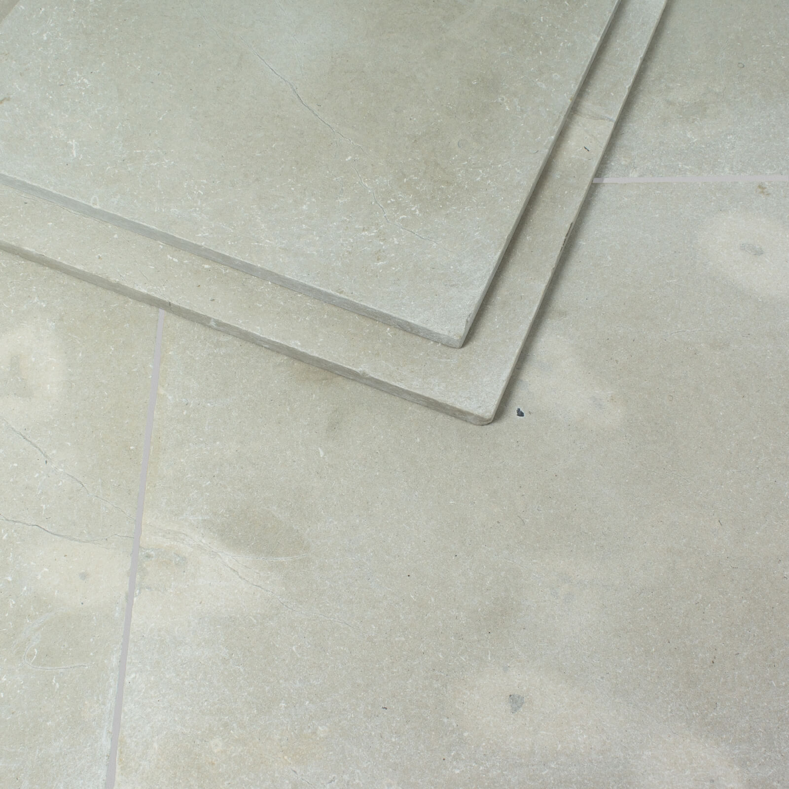 Atlantic Grey Limestone Tile - Tumbled Atlantic Grey Limestone Tile - Tumbled