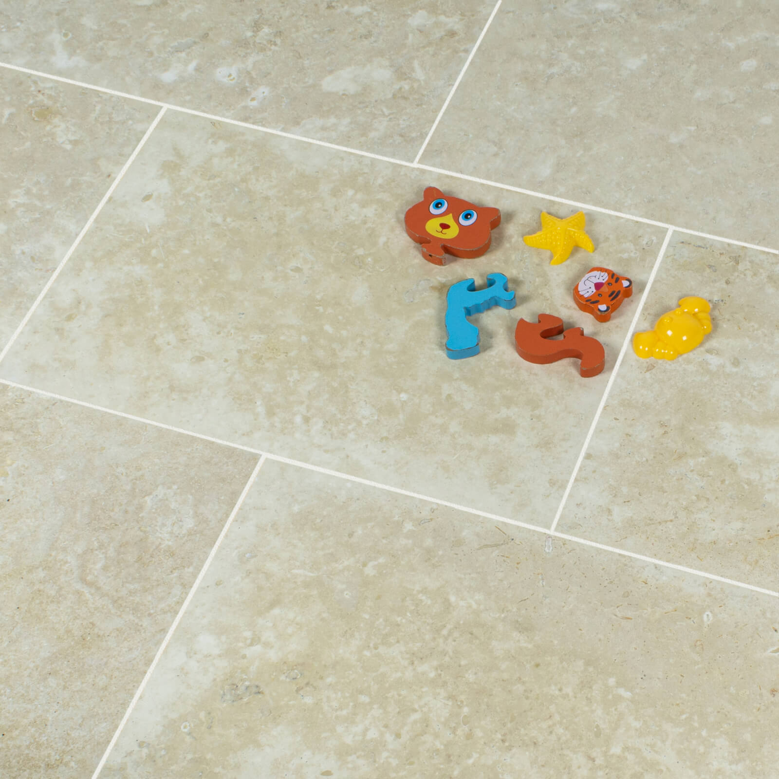 Premium Ivory Travertine Tile